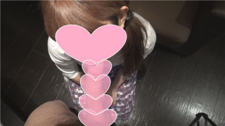 FC2 PPV 1128404 露脸瞳孔25岁多色美容师科技出众口交过多舔肛门 h 中也大量中女