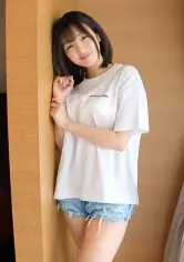 【初撮り】【色白柔肌の现役JD】【荡け颜に変わり..】『チュウめっちゃ好きなんです..』少年のような印象が强かった彼女だが、巨根ピストンで気持ちいいところを刺激されると.. 応募素人、初AV撮影 209 siro-4487