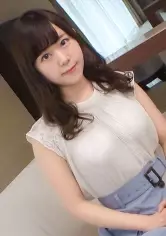 【初撮り】【THE清楚系美少女】【饼尻骑乗位】中学生の顷から保育士を目指している清楚系真面目美少女がHな世界を覗き见に。初めて味わうおじさんのテクニックにだんだんとメロメロになっていき.. ネットでAV応募→AV体験撮影 1500 siro-4426