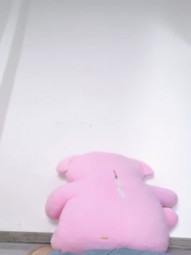 撸点极高顶级肥臀骚女假屌爆插，特写大屁股骑坐，牛仔裤情趣内裤换装，假屌玻璃棒齐上场，娇喘呻吟非常淫荡