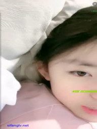 【小甜心】最可爱，最嫩的小女孩，粉系处女膜，大掰阴道观赏！