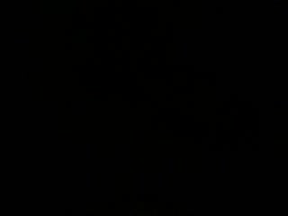 小表妹来家里住几天 门缝偷窥她洗澡 发育的还不错就是奶子有点小