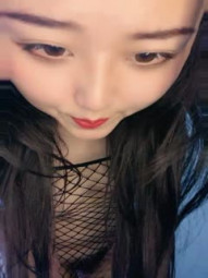 清青子 气质美女全身网袜露出自己的一线天，极致诱惑