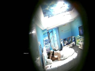 【酒店偷拍 甄选】海洋主题套房 网友见面分外激动 漂亮丸子头美女疯狂操 边抽操边抽烟 对话清晰