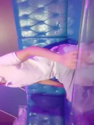 【探花唐先生】，商K达人，今夜KTV包间玩公主，御姐范，大长腿，风骚小姐姐沙发上抠穴暴插，淫水汪汪