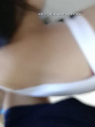 趁着小侄女复习功课叔叔一步一步引导上床【叔叔侄女乱伦】超嫩水灵无毛小穴，艹得不要不要的【火爆推荐】