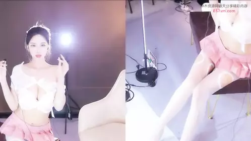 2022最新藏宝图之舞神一姐『小恩雅』最大尺度新作 偷窥狂邻居强上别人淫妻剧情 超刺激