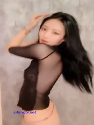 现役快手200W粉丝网红【小妹】土豪高价福利裸舞第二季来了！