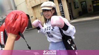 200GANA-2577 搭讪压力很大的娃娃脸少女！你看起来很老实其实很闷闷不乐？丰满肉感的屁股太色情了！ Rio 18岁