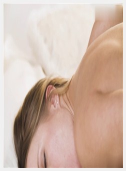 Agirlknows - Angelika Grays在她的婚礼上与她的嫂子...