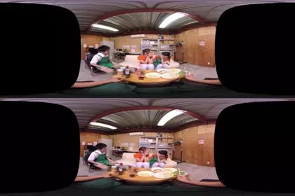 R3超长尺VR 「バイト终わりのプチ送别会で野球拳！ ...