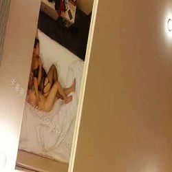 女神级漂亮可爱短发萌妹掰开修剪干净的美穴羞涩自慰呻吟