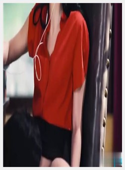 热乌木在会议上舔她妻子的阴部