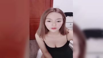 甜美可人微胖女神露脸大黑牛自慰刺激骚穴，阴蒂表情诱人的很逼逼水潞潞的超粉嫩第01集