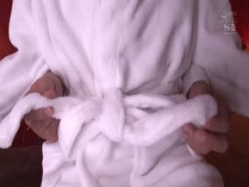 SSNI-292「最近下半身のむくみがひどくて…リンパが诘まっているかも…でもなかなか自分に合うような良いエステ第01集