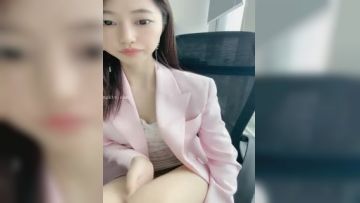 重磅！重庆某集团公司白领~【小兔丫丫】极度反差~刺激！~~✨✨✨--聊前男友打野战，在KTV做-267