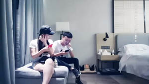 模特的3P露脸口交足交让两个大哥上位抽插03