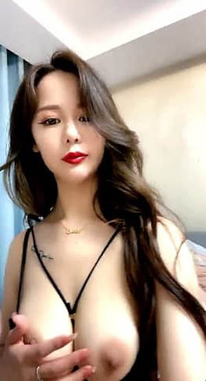 大二兼职学妹 口交大鸡巴主动上位揉捏骚奶子69口交 兴趣内裤各种爆草抽插口爆吞精