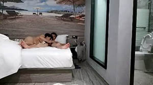 老变态调教黑丝高跟年轻学妹  舔逼吃奶口交大鸡巴各种抽插  浪荡呻吟还玩个颜射