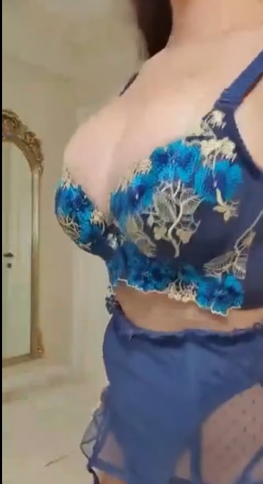 CB站极品尤物 Caylin 绝美丰臀 O站福利 (90)