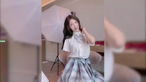 CCAV认证UP主『丰满版痞幼』约炮粉丝 酒店消防通道就开干 户外激情 酒店无套内射