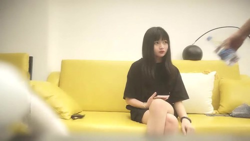 千人斩星选高颜值纹身吊带妹子，镜头前口交摸逼特写擡腿后人性格美臀