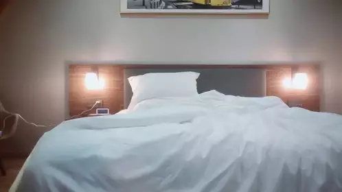 探花从中过野战啪啪