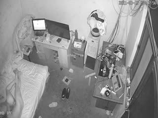 黑客破解摄像头偷拍❤️各种商铺，工地。办公室偷情人，夫妻啪啪孩子突然出现(6)