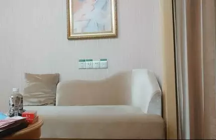 口活不错的小伙舔的女友销魂的说不要再用大屌插入1