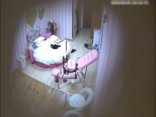 情趣宾馆大圆床约操娇俏灰丝美腿小护士 操你没商量 穿衣服后入猛操 啊啊浪叫