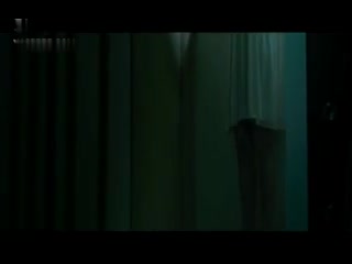 胸大腰细的清纯白嫩大学美女被土豪干爹尽情蹂躏爆操~丰满无毛的小鲍鱼被内射的满满的~高清无水印