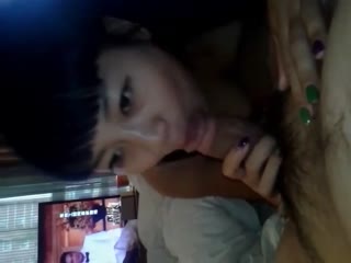 含有亚裔血统的美女和男友一起啪啪啪自拍 这无毛粉木耳太诱人了