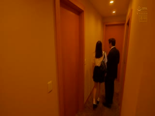 ATID-495 美术の先生が仆らのチ○ポをこんなに 明里つむぎ