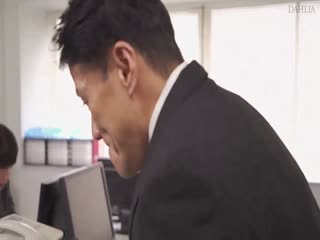 与无与伦比的女朋友的同居活动