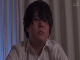 结婚纪念日出轨的人妻 夏目彩春