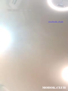 皮肤白里透红高颜值童颜巨乳妹子,身体很软,可以一字马,嫩茓水还很多