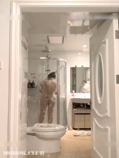 高颜值邻家小姐姐臊话不断,我是你的小臊B啊,不断揉奶子,这粉茓更极品