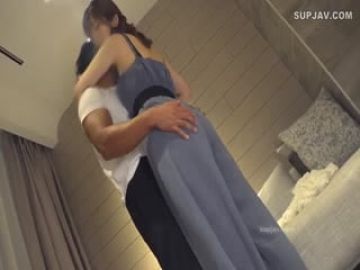 [无码破解]413INSTMA-055【巨乳Icupセレブ妻】マッスルvsセレブ妻スライム美乳の美女妻を筋肉チ○ポでハメ堕とす！第02集