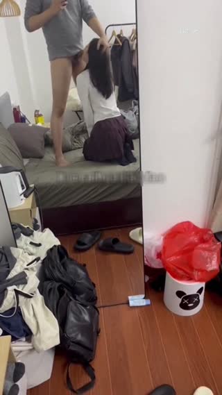 调教JK肉丝小母狗 今天骚逼怎幺这幺湿啊 把小狗的骚穴灌满精液