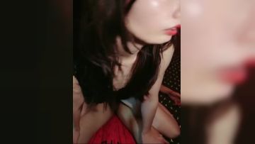 首页美臀长腿颜值女神被炮友各种操内射