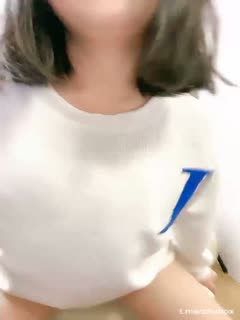 粉红色奶头C罩杯美乳