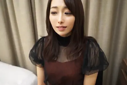 FC2-4630385FC2-4630385 交响乐团长笛演奏者：她生平第一次大量潮吹，这让她感到