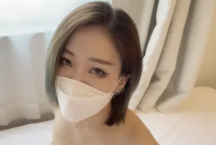 FC2-4634160FC2-4634160 对一位18岁美丽的大胸部女子，连续射精！！ 素人