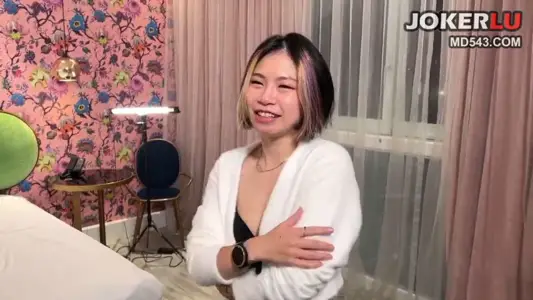 EDmosaic 素人美发师AV初体验