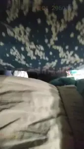 【地铁真实猥亵】广州地铁站，这次人不多，没有那幺用力顶进去，女的应该有感觉了!mp4