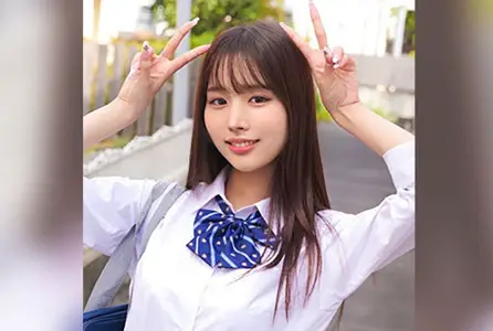 ORECZ-058ORECZ-058 19 岁少女，在她可爱的脸蛋下，她拥有优美的身材，纤细的