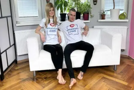 AMUM.24.08.16 为了奖金 与男友拍摄性爱视频 供大家...