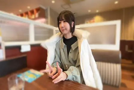 FC2-4665220FC2-4665220 新毕业23岁的少女，偷偷在游乐园使用振动器，最终被我