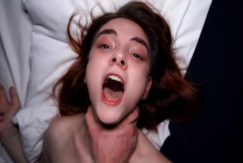 POCE.24.09.221 当用他巨大的鸡巴插入她时，她的身体...