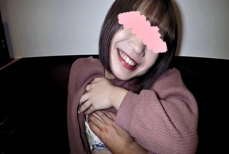 FC2-1742575FC2-1742575 【无修正ｘ个人撮影】我在采访一位最近开始在大阪生活的